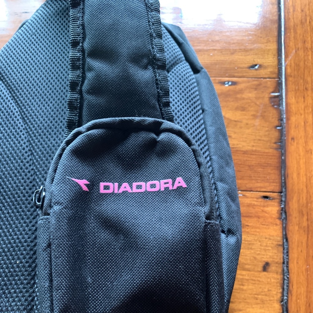 Small backpack - Picture 4 of 5